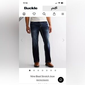 Men’s Buckle Black fit 9 bootleg jeans.